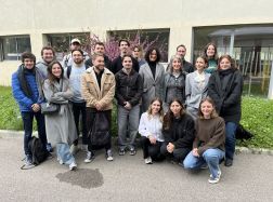 étudiants du Master MEEF au sein de l’UE 3 labellisée Ampiric « CréativLab : coproduire des ressources pédagogiques »